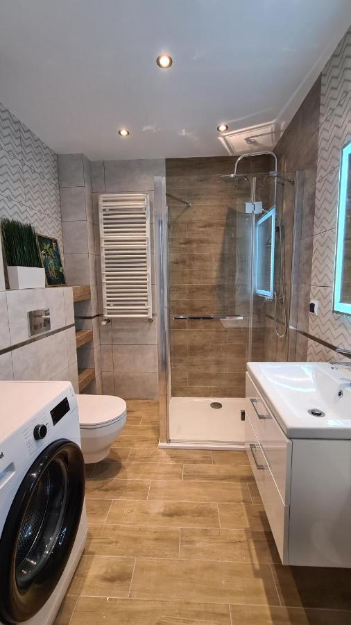 Apartament Deluxe 3 Освенцим Экстерьер фото